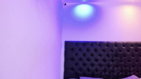 Snapshot of angeli_rivera chatting on 11-17-25, 10:54 Angeli online show from 11-17-25, 10:54