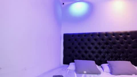 Snapshot of angeli_rivera chatting on 11-29-25, 12:02 Angeli online show from 11-29-25, 12:02