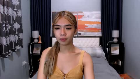 MISS PAU online show from 01-18-26, 03:32