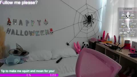 Snapshot of angelic_cat_ chatting on 10-02-25, 03:30 online show from 10-02-25, 03:30