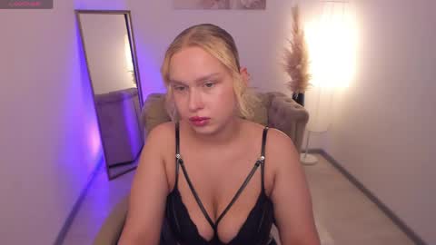 Angelic beauty online show from 05-20-26, 11:05