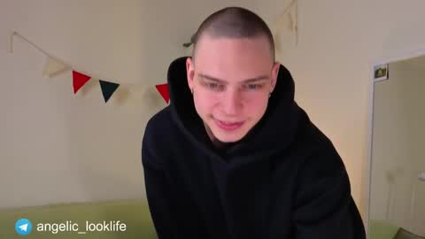 Daniel online show from 05-27-26, 03:14