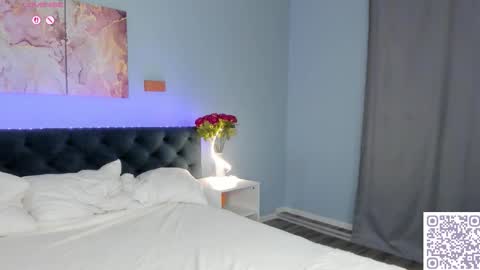 Emma online show from 11-26-25, 01:06