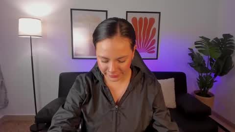 Angelica Cross online show from 06-01-26, 07:48