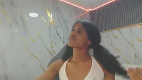 Snapshot of angelica_sexy1 chatting on 10-16-25, 09:27 angelica_sexy1 online show from 10-16-25, 09:27