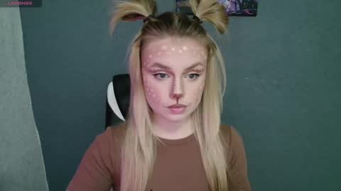 angelicablanch online show from 10-31-25, 08:21