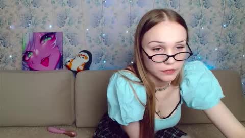 Snapshot of angelicmirele chatting on 11-11-25, 02:22 Mirele online show from 11-11-25, 02:22