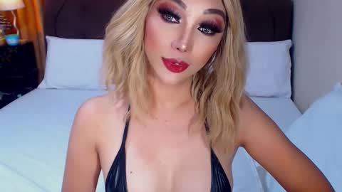 MS. AMALIA online show from 11-08-25, 07:19