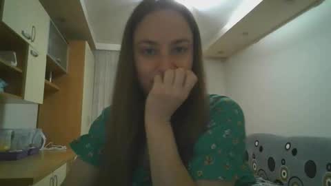 Snapshot of angelina_26 chatting on 10-11-25, 09:35 Angelina 26 online show from 10-11-25, 09:35