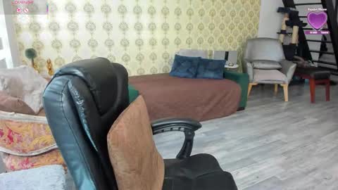 angelina_class_7 online show from 01-12-26, 03:39