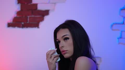 Snapshot of angelinagia chatting on 01-14-25, 11:05 Angelina online show from 01-14-25, 11:05