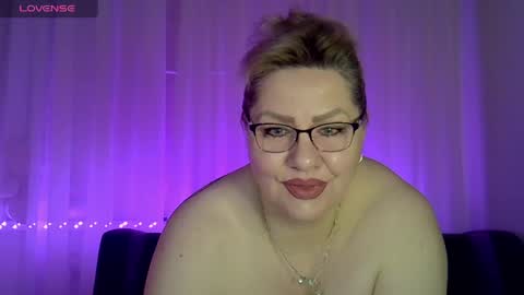 AngelinaGlam online show from 05-18-26, 06:25