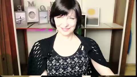 Angelina online show from 07-08-26, 09:03