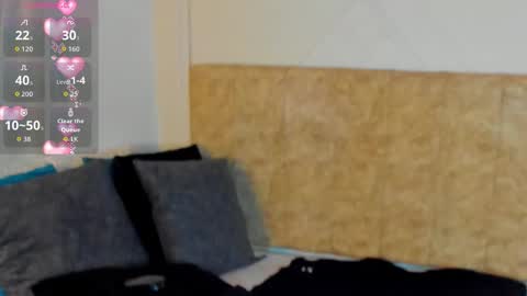 Snapshot of angelinarouse_ chatting on 11-23-25, 04:23 angelinarouse_ online show from 11-23-25, 04:23