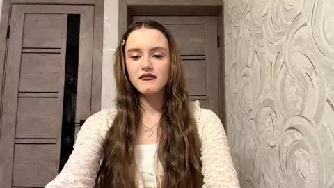 Nika online show from 04-12-26, 02:00