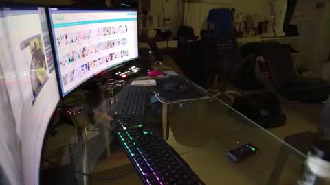 Angel online show from 09-23-25, 03:26