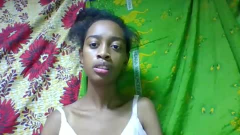 Snapshot of angeline221173 chatting on 05-03-26, 08:09 angeline221173 online show from 05-03-26, 08:09