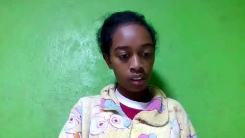 Snapshot of angeline221173 chatting on 06-22-26, 01:18 angeline221173 online show from 06-22-26, 01:18