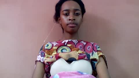 Snapshot of angeline221173 chatting on 07-14-26, 10:21 angeline221173 online show from 07-14-26, 10:21