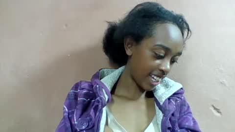 Snapshot of angeline221173 chatting on 07-18-26, 06:12 angeline221173 online show from 07-18-26, 06:12