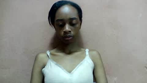 Snapshot of angeline221173 chatting on 07-23-26, 02:09 angeline221173 online show from 07-23-26, 02:09