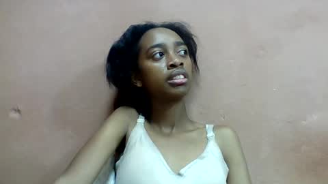 Snapshot of angeline221173 chatting on 07-27-26, 08:21 angeline221173 online show from 07-27-26, 08:21