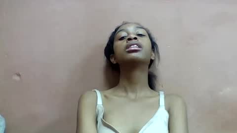 Snapshot of angeline221173 chatting on 07-28-26, 12:48 angeline221173 online show from 07-28-26, 12:48