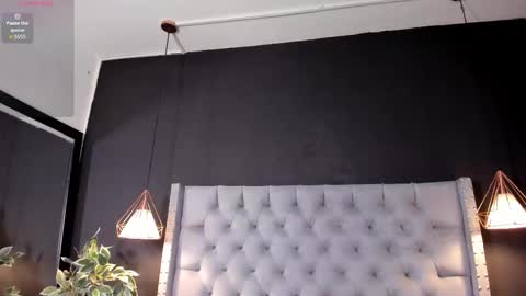 Angeline online show from 10-21-25, 07:58