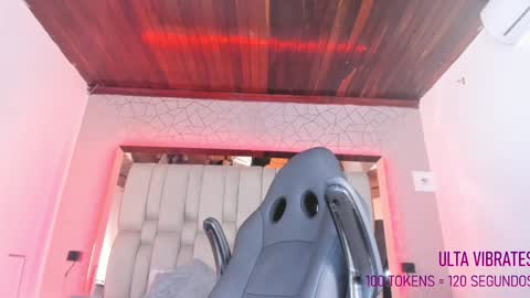 Angeline Heet online show from 12-19-24, 10:02