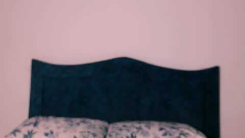 Snapshot of angelinhaa chatting on 11-18-25, 01:00 Angelinhaa online show from 11-18-25, 01:00