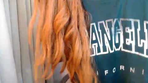 Anglina online show from 05-17-26, 02:02