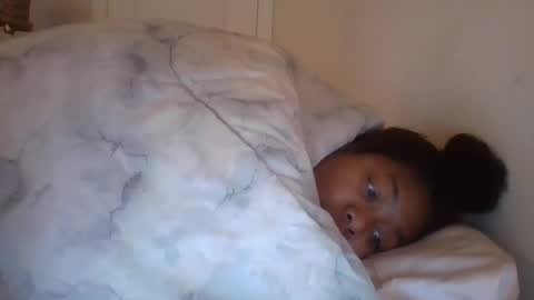 Snapshot of angeliquebelcaliz chatting on 02-16-25, 08:10 angeliquebelcaliz online show from 02-16-25, 08:10