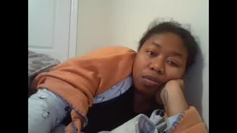 Snapshot of angeliquebelcaliz chatting on 02-21-25, 10:39 angeliquebelcaliz online show from 02-21-25, 10:39