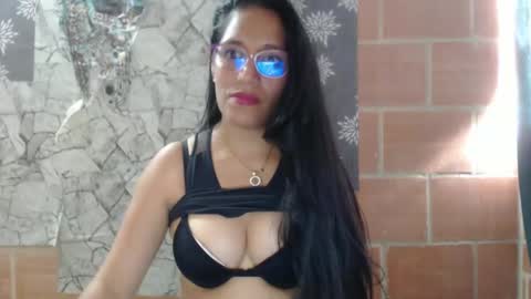 angela online show from 02-04-25, 09:10