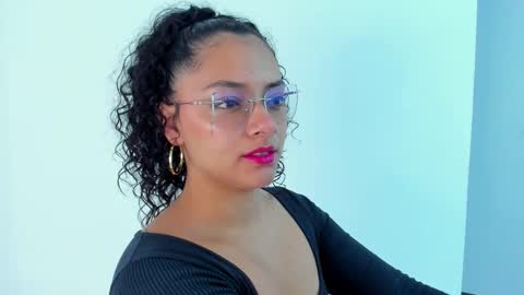 Snapshot of angelitafrodita chatting on 10-27-25, 11:36 A F R O D I T A online show from 10-27-25, 11:36