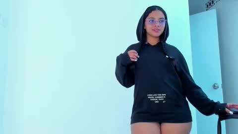 Snapshot of angelitafrodita chatting on 10-30-25, 12:17 A F R O D I T A online show from 10-30-25, 12:17