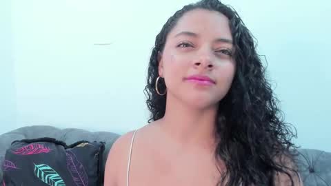 Snapshot of angelitafrodita chatting on 11-06-25, 11:00 A F R O D I T A online show from 11-06-25, 11:00