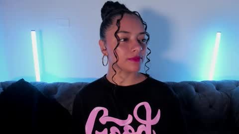 Snapshot of angelitafrodita chatting on 12-02-25, 11:15 A F R O D I T A online show from 12-02-25, 11:15