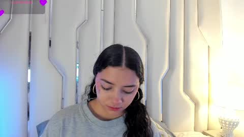 A F R O D I T A online show from 05-12-26, 09:28