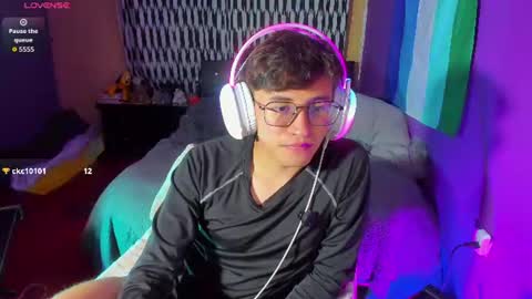 Angel online show from 06-11-26, 02:53