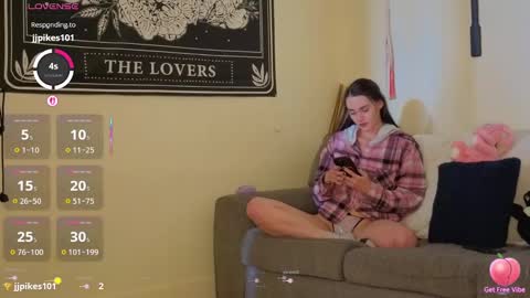 angelknight22 online show from 10-26-25, 04:02