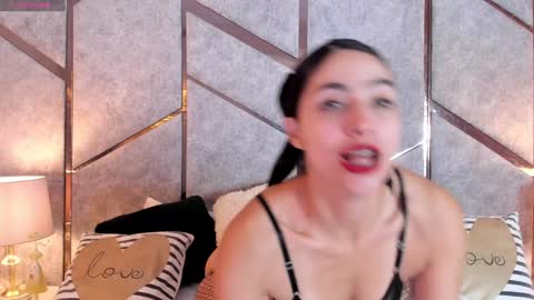 Angel online show from 01-30-25, 01:53