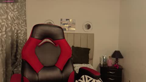  ANGELA ISABELLA  online show from 02-09-26, 04:44