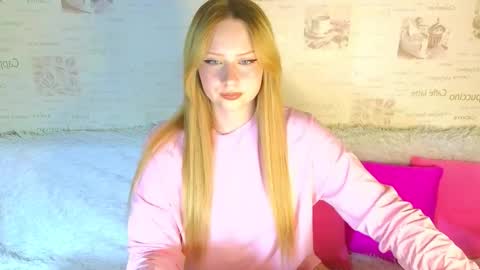 Cutie online show from 09-19-25, 01:12