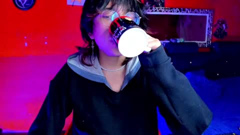 Snapshot of angellonfire chatting on 02-04-25, 08:24 Angel  online show from 02-04-25, 08:24