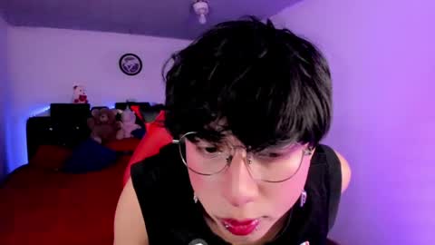 Snapshot of angellonfire chatting on 06-07-26, 05:33 Angel online show from 06-07-26, 05:33