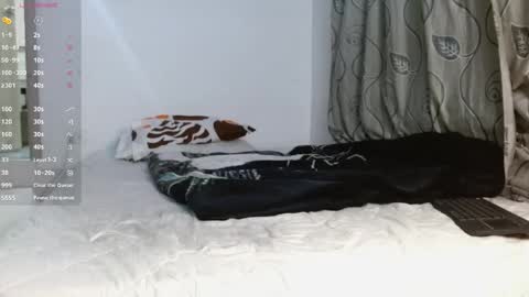 Snapshot of angelm888 chatting on 04-22-26, 02:25 Angelm888- online show from 04-22-26, 02:25