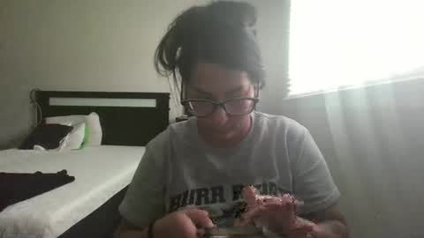 Snapshot of angelmarie7 chatting on 05-12-26, 04:48 Angel Marie online show from 05-12-26, 04:48