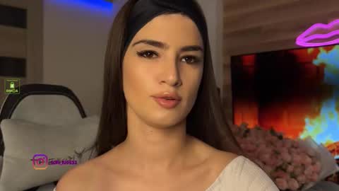 Snapshot of angelmi171 chatting on 10-10-25, 07:13 angelmi171 online show from 10-10-25, 07:13