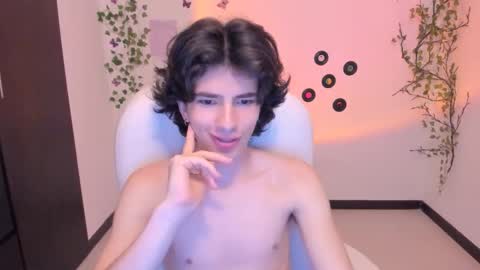 Angel online show from 10-25-25, 09:53